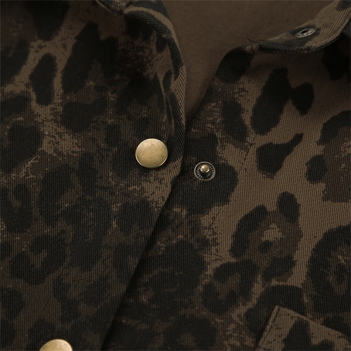 Willow™ - Leopard Pattern Shirt