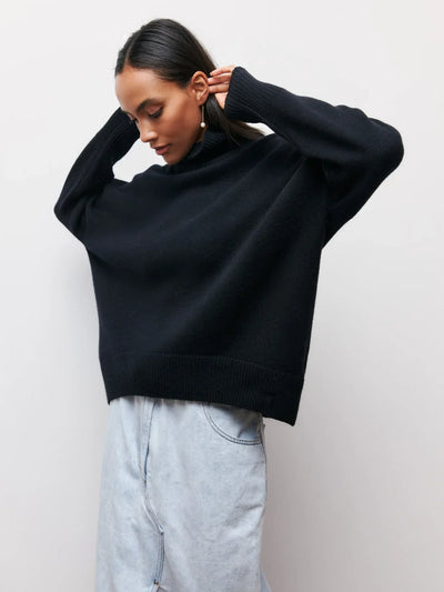 Olivia™ - Jumper with Turtle Neck